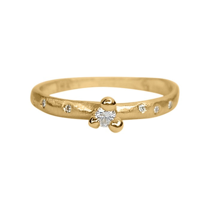 Budding in bloom Diamond and yellow Gold ring